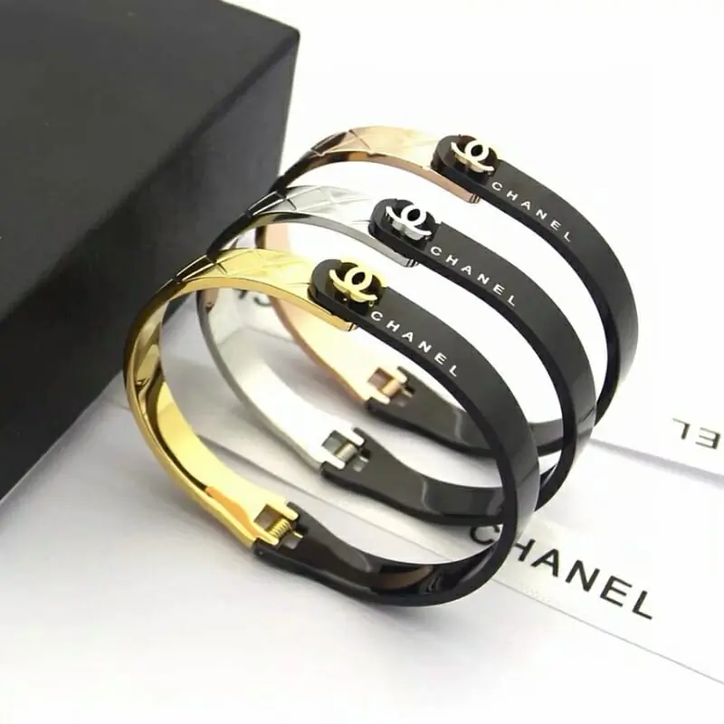 chanel bracelets s_12243201